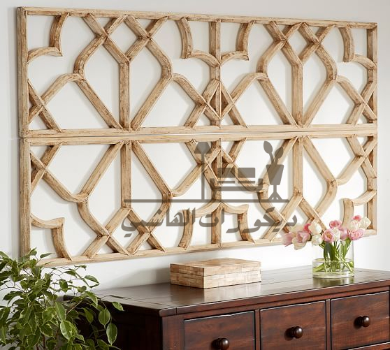 ديكور خشب مفرغ