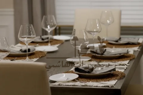 ديكورات طاولة السفرة